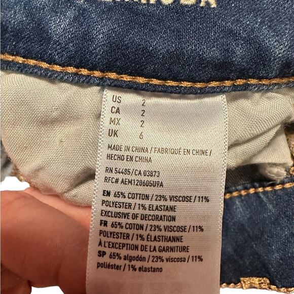 American Eagle Skinny Bermuda Stretch Denim Jean Short Distressed size 2 - Picture 5 of 7